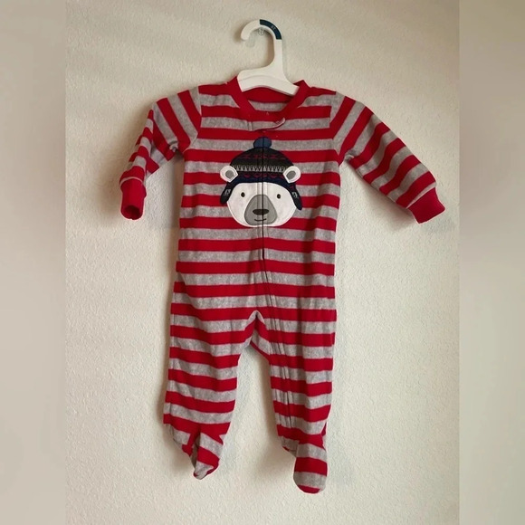 Carters baby boy striped red and gray fleece footie pajama size 6 months - Picture 4 of 4